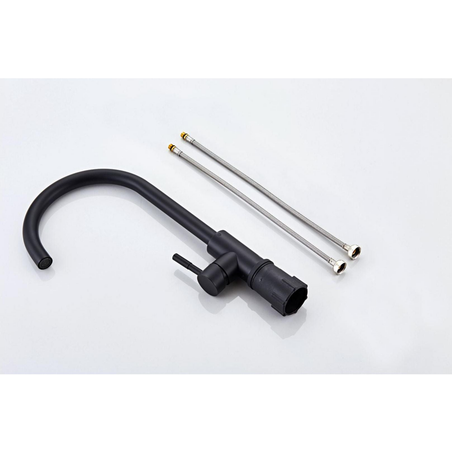 Kitchen faucet w/curved spigot - Black
