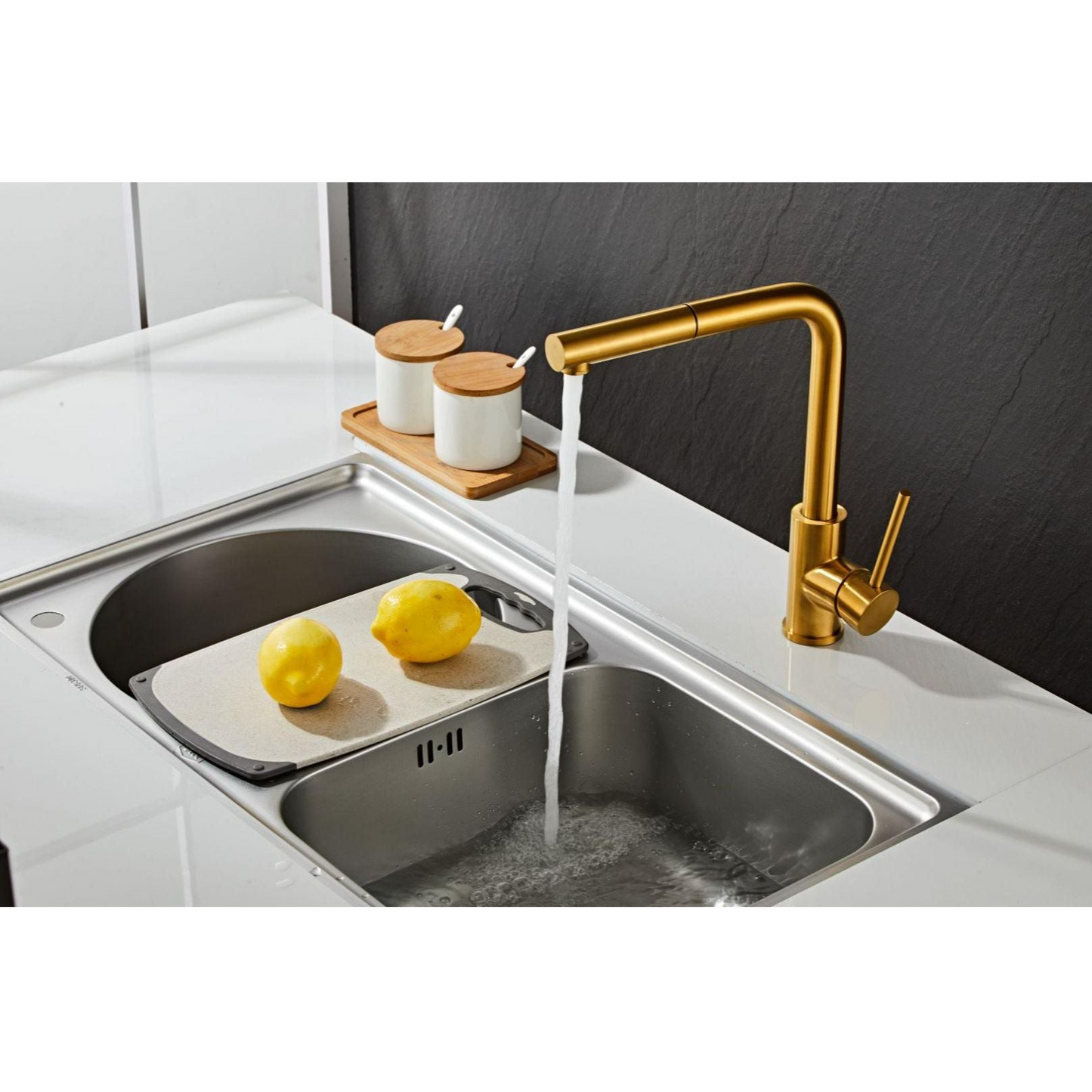 Kitchen faucet with pull-out - Brushed gold