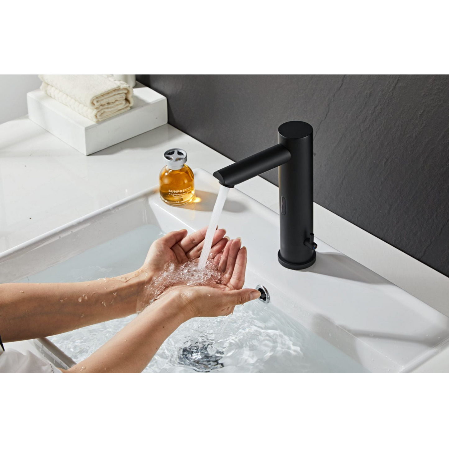 Washbasin fitting w/sensor - Matt black